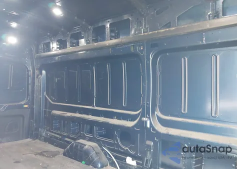 2019 Ford Transit-250 z USA, uszkodzony, nr VIN 1FTYR3XM9KKA63771